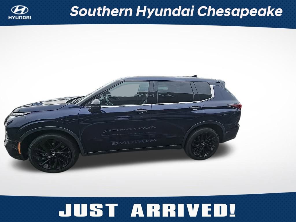 Used 2022 Mitsubishi Outlander SE