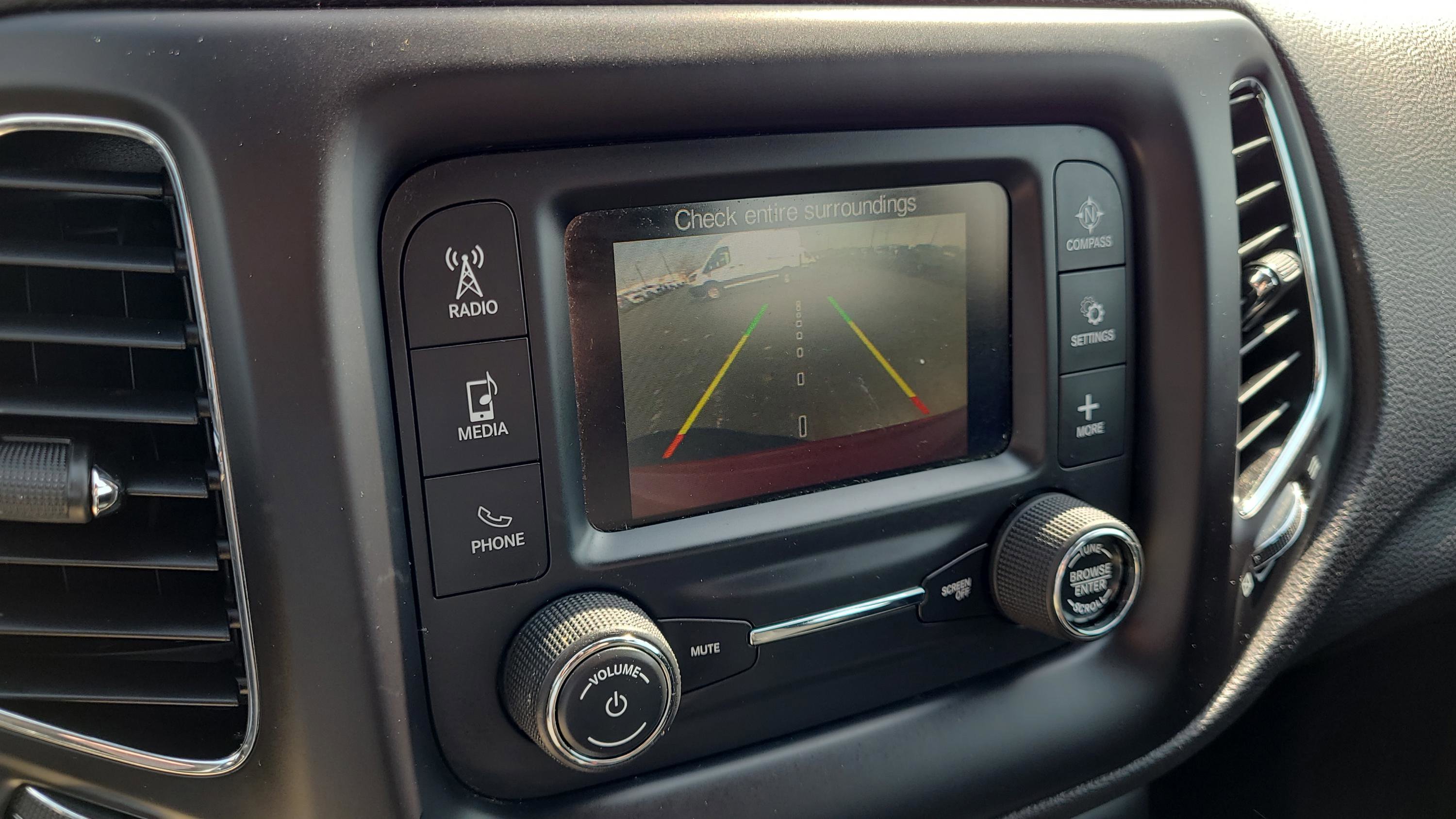 Used 2018 Jeep Compass Sport image 21