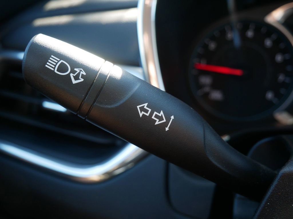 Used 2019 Chevrolet Equinox LT image 26