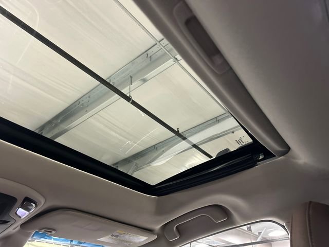 Used 2020 Subaru Outback Touring XT image 28