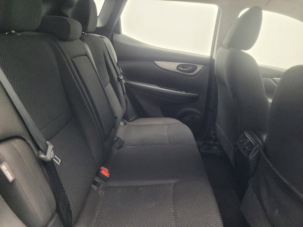Used 2020 Nissan Rogue Sport S FWD image 19