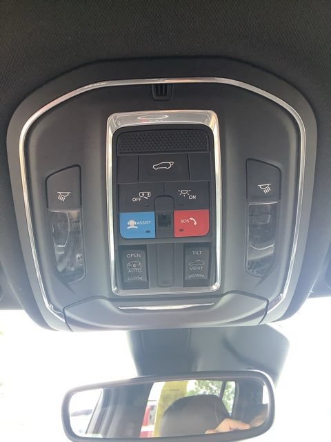 Certified 2023 Jeep Grand Cherokee L Altitude AWD/4WD image 32