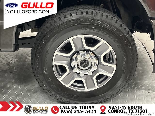 Certified 2024 Ford F250 Lariat w/ Black Appearance Package AWD/4WD image 32