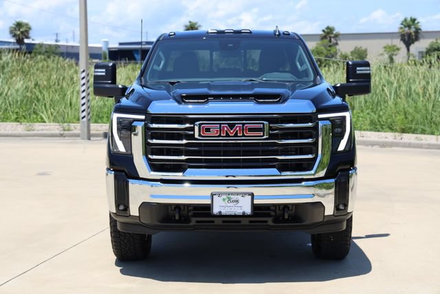 New 2026 GMC Sierra 3500 SLE w/ SLE Value Package AWD/4WD image 2
