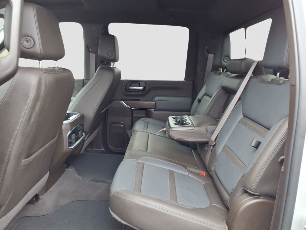 Used 2022 GMC Sierra 3500 Denali w/ Technology Package image 15