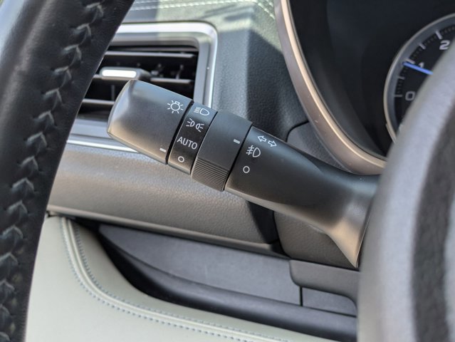 Used 2019 Subaru Ascent Touring image 11