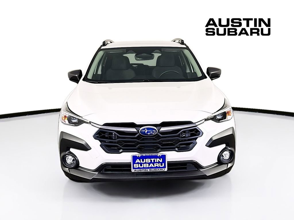Used 2025 Subaru Crosstrek 2.0i Premium image 3