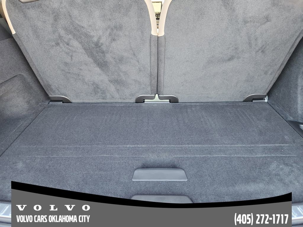 Used 2026 Volvo XC90 B5 Plus w/ Protection Package Premier image 32
