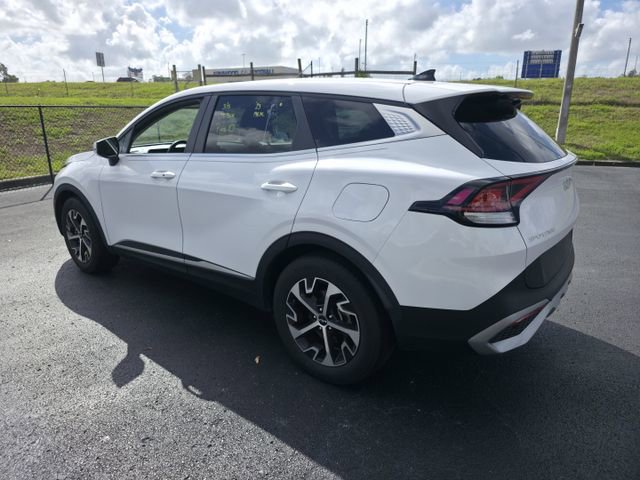 Used 2023 Kia Sportage EX image 7