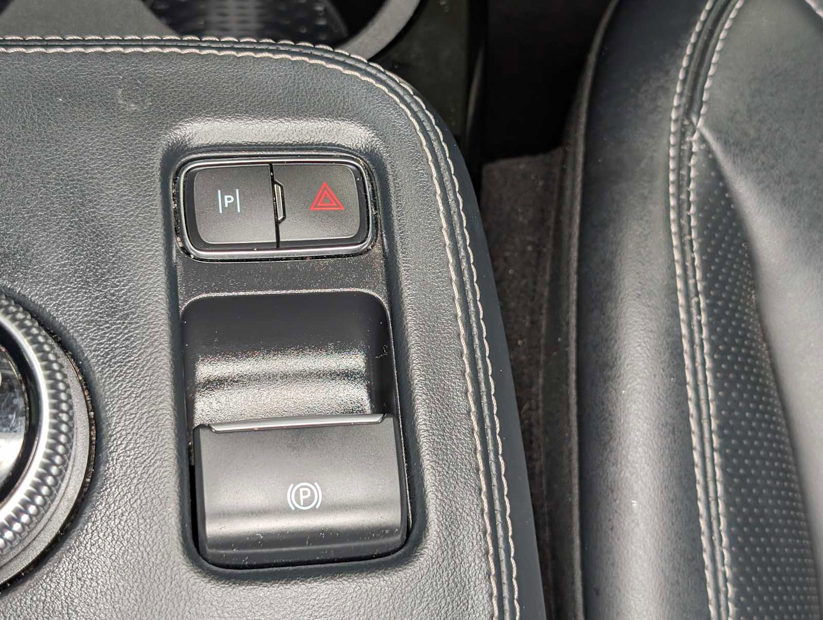 Used 2021 Ford Mustang Mach-E Premium AWD/4WD image 30