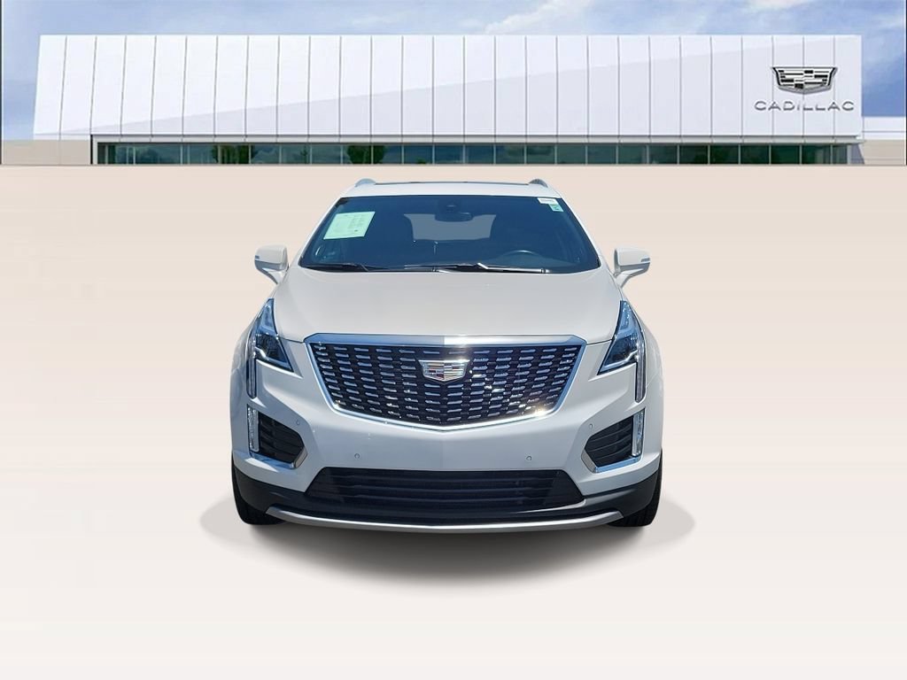 Certified 2024 Cadillac XT5 Premium Luxury FWD image 3