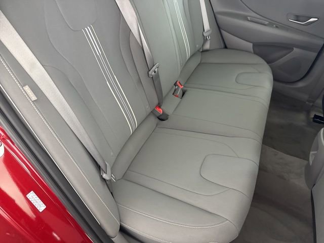 Certified 2024 Hyundai Elantra SEL image 29
