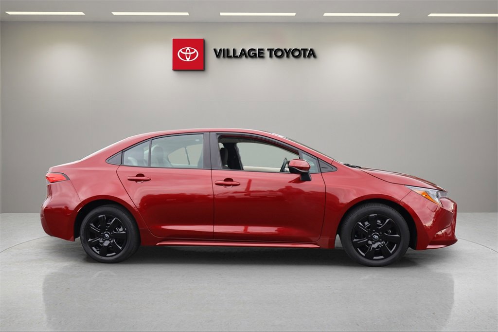 Certified 2023 Toyota Corolla LE image 6