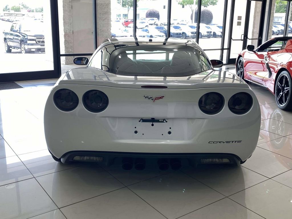 Used 2013 Chevrolet Corvette Grand Sport w/ 3LT Preferred Equipment Group RWD image 4