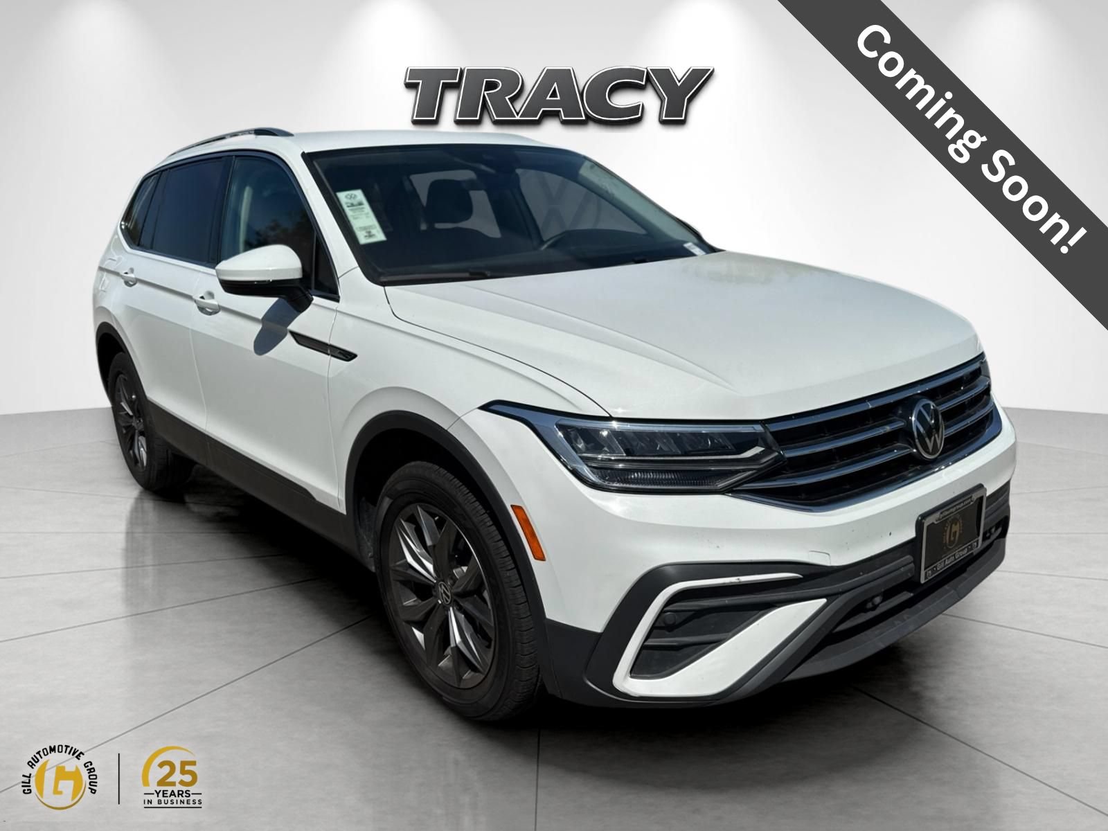 Used 2024 Volkswagen Tiguan SE
