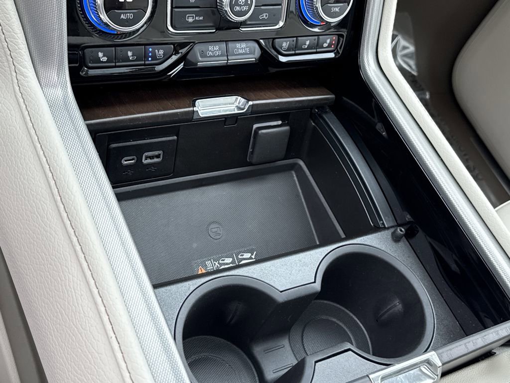 Used 2022 GMC Yukon Denali image 21