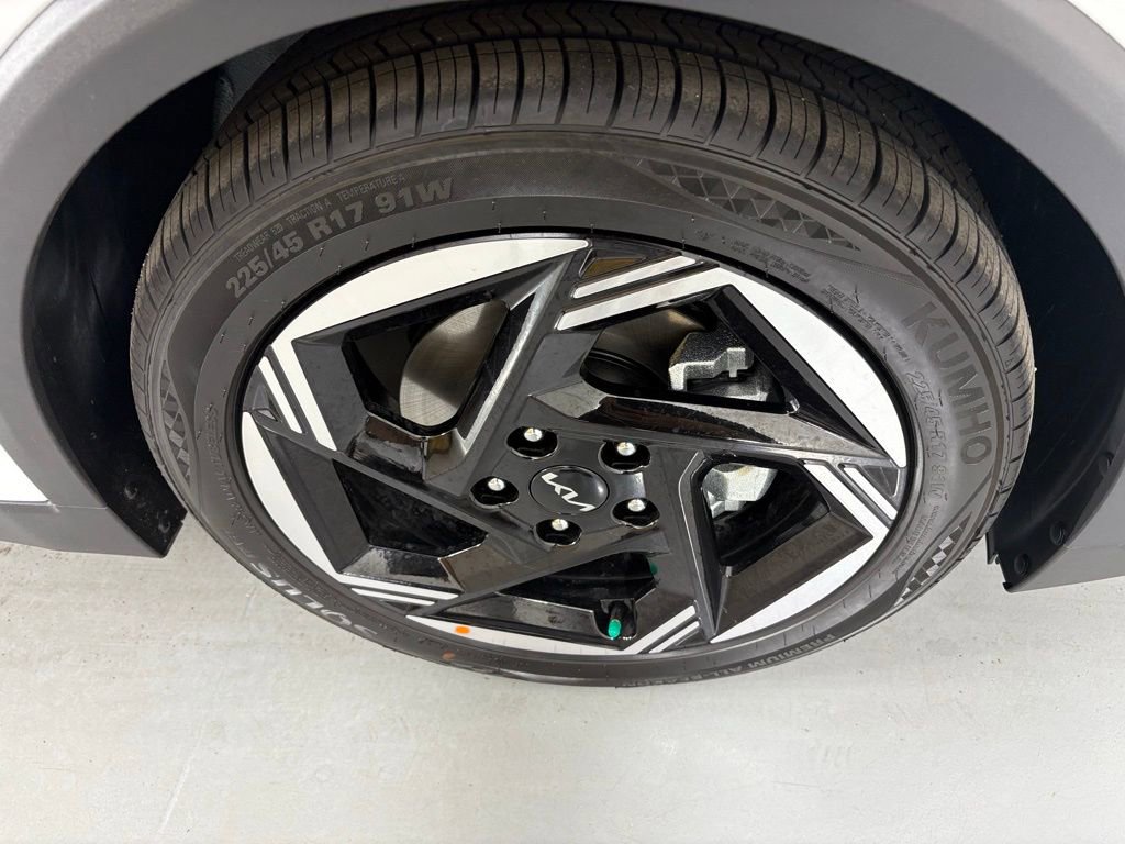 New 2026 Kia K4 EX image 11