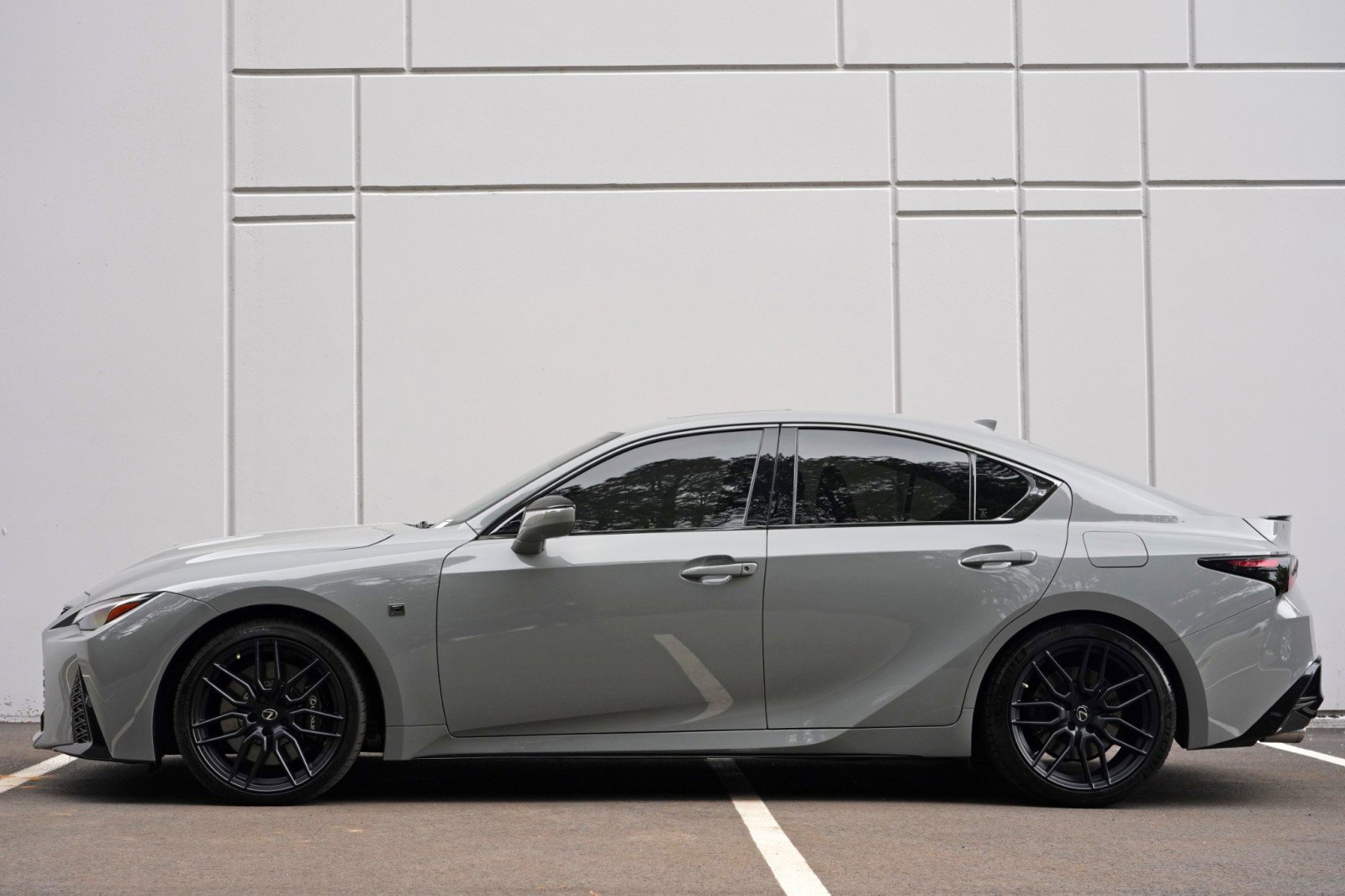 Used 2022 Lexus IS 500 w/ Accessory Package 2 RWD image 9