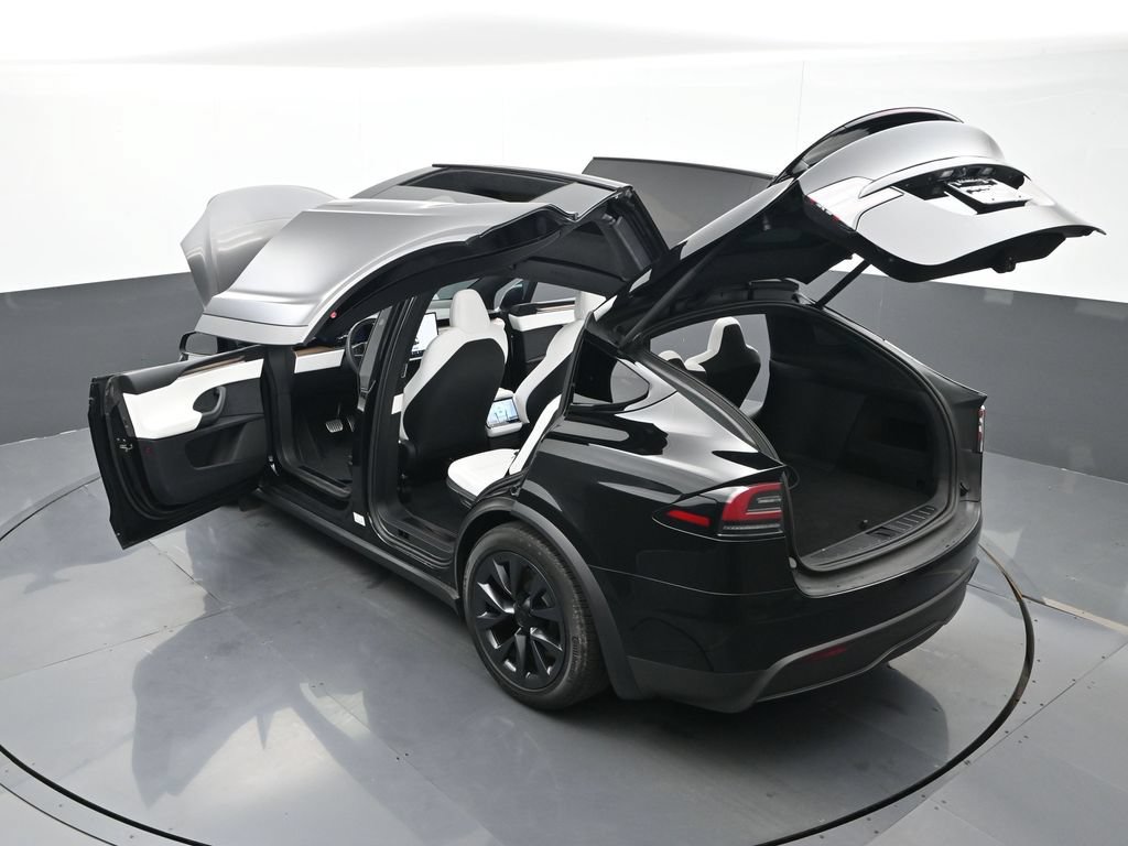 Used 2023 Tesla Model X AWD/4WD image 27