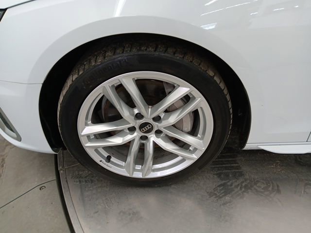 Used 2023 Audi A4 2.0T Premium Plus w/ Premium Plus Package image 5