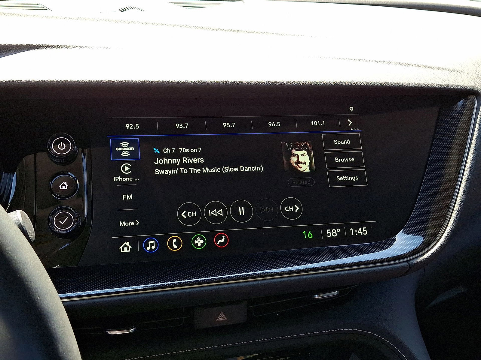 Certified 2023 Buick Envision Preferred w/ Sport Touring Package image 14