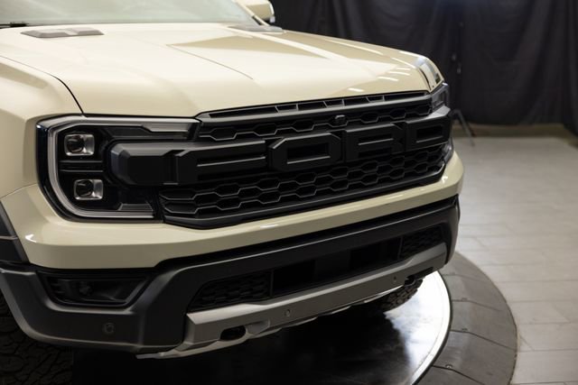 Used 2025 Ford Ranger Raptor AWD/4WD image 4