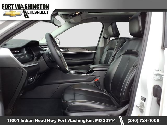 Used 2023 Jeep Grand Cherokee Limited image 6