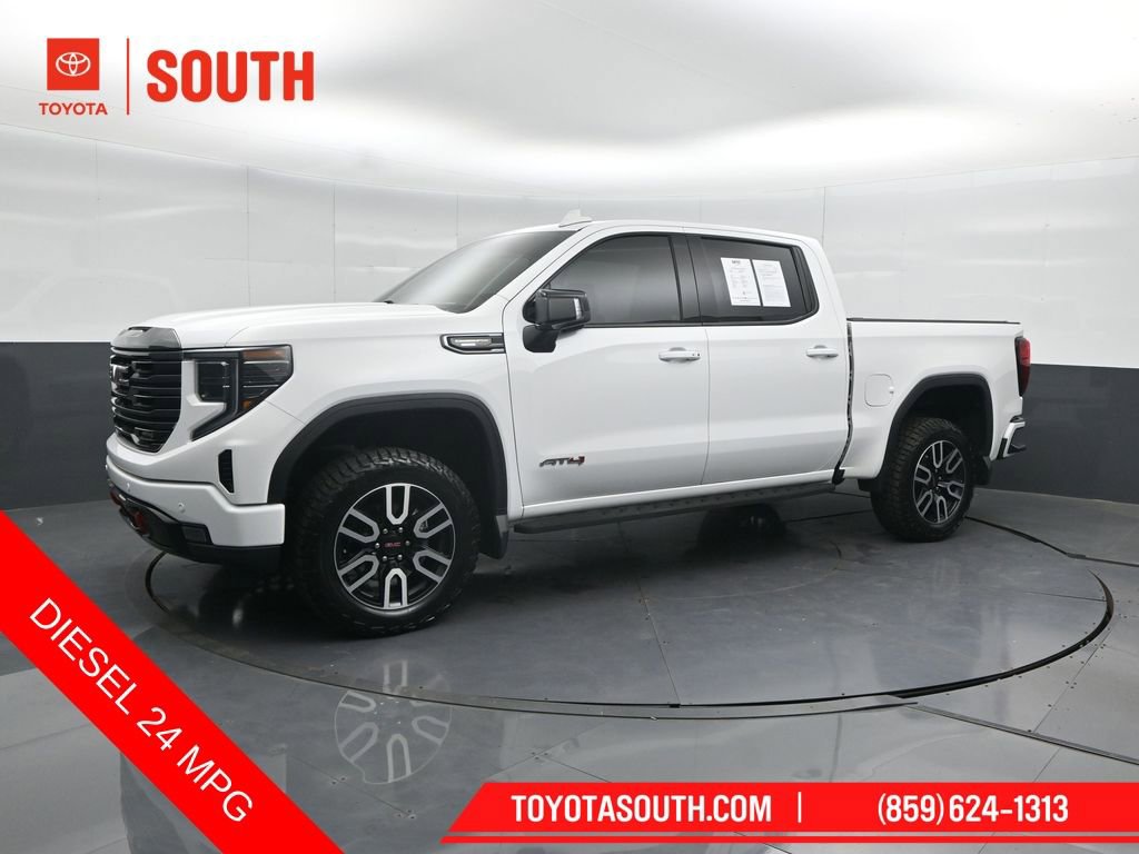 Used 2023 GMC Sierra 1500 AT4 w/ AT4 Premium Package AWD/4WD image 7