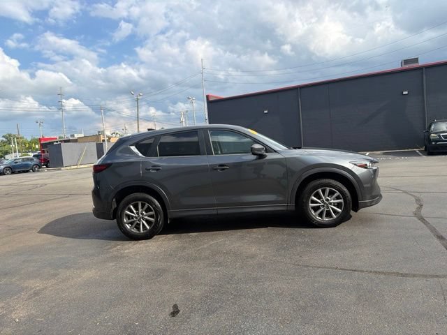 Used 2025 MAZDA CX-5 AWD 2.5 S w/ Select Package image 4