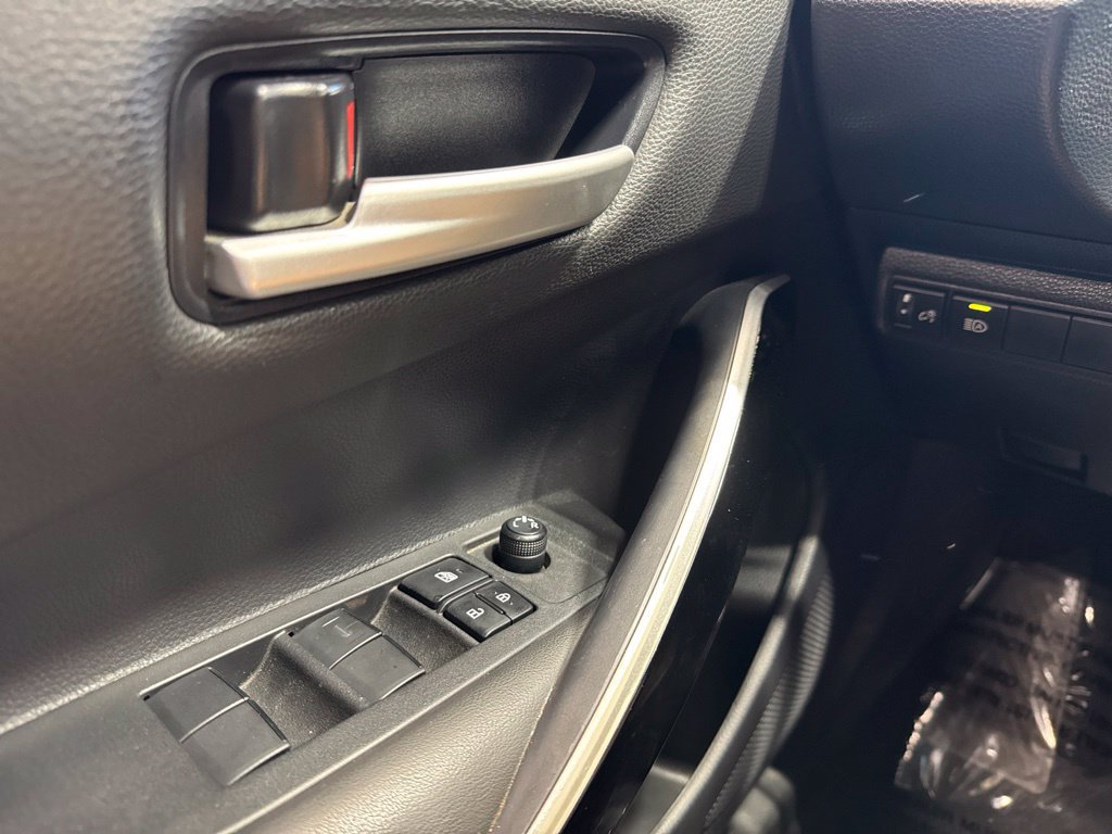 Used 2021 Toyota Corolla XSE FWD image 9
