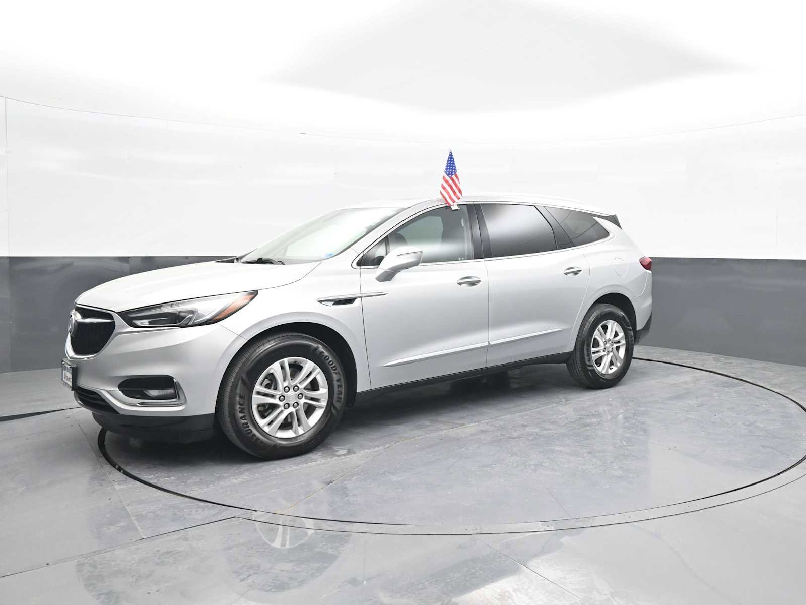 Used 2019 Buick Enclave Essence w/ Trailering Package, 5000 lbs. AWD/4WD image 4