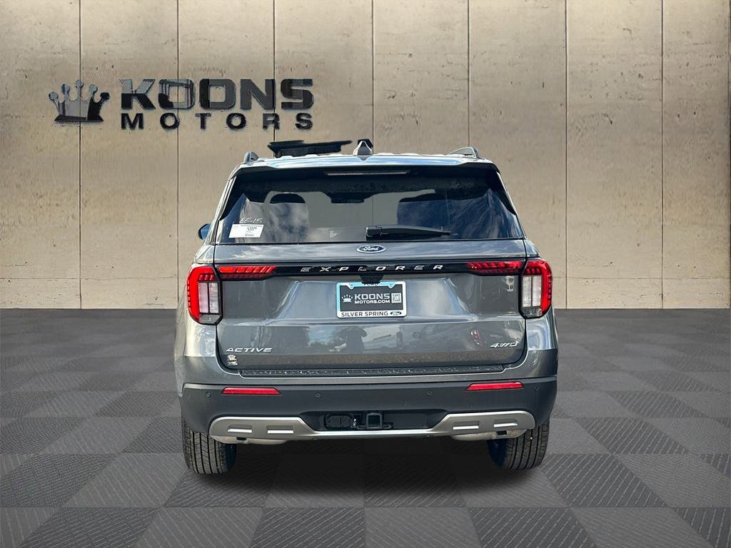 New 2026 Ford Explorer Active w/ Active Comfort Package image 8
