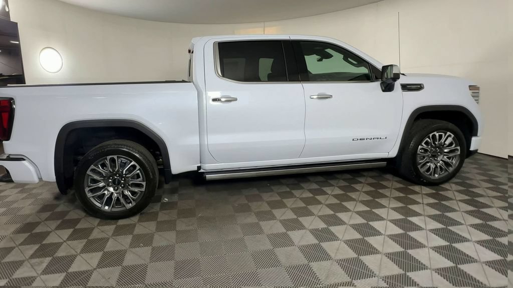 New 2026 GMC Sierra 1500 Denali Ultimate AWD/4WD image 11