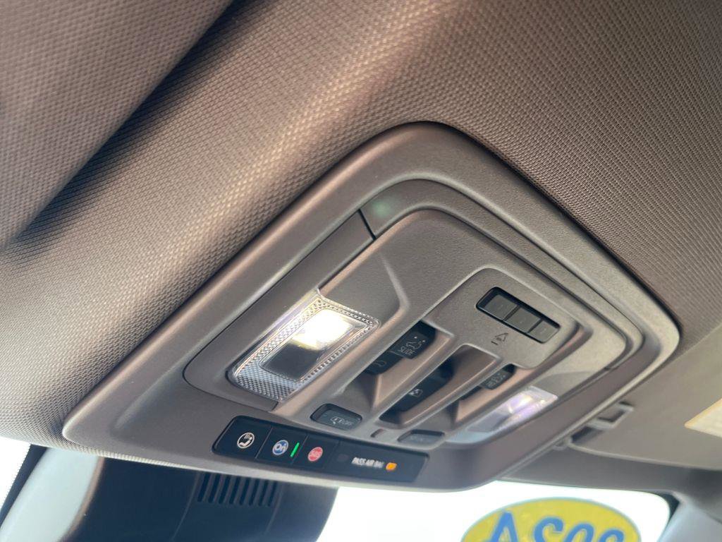 Used 2024 GMC Sierra 1500 Denali AWD/4WD image 17