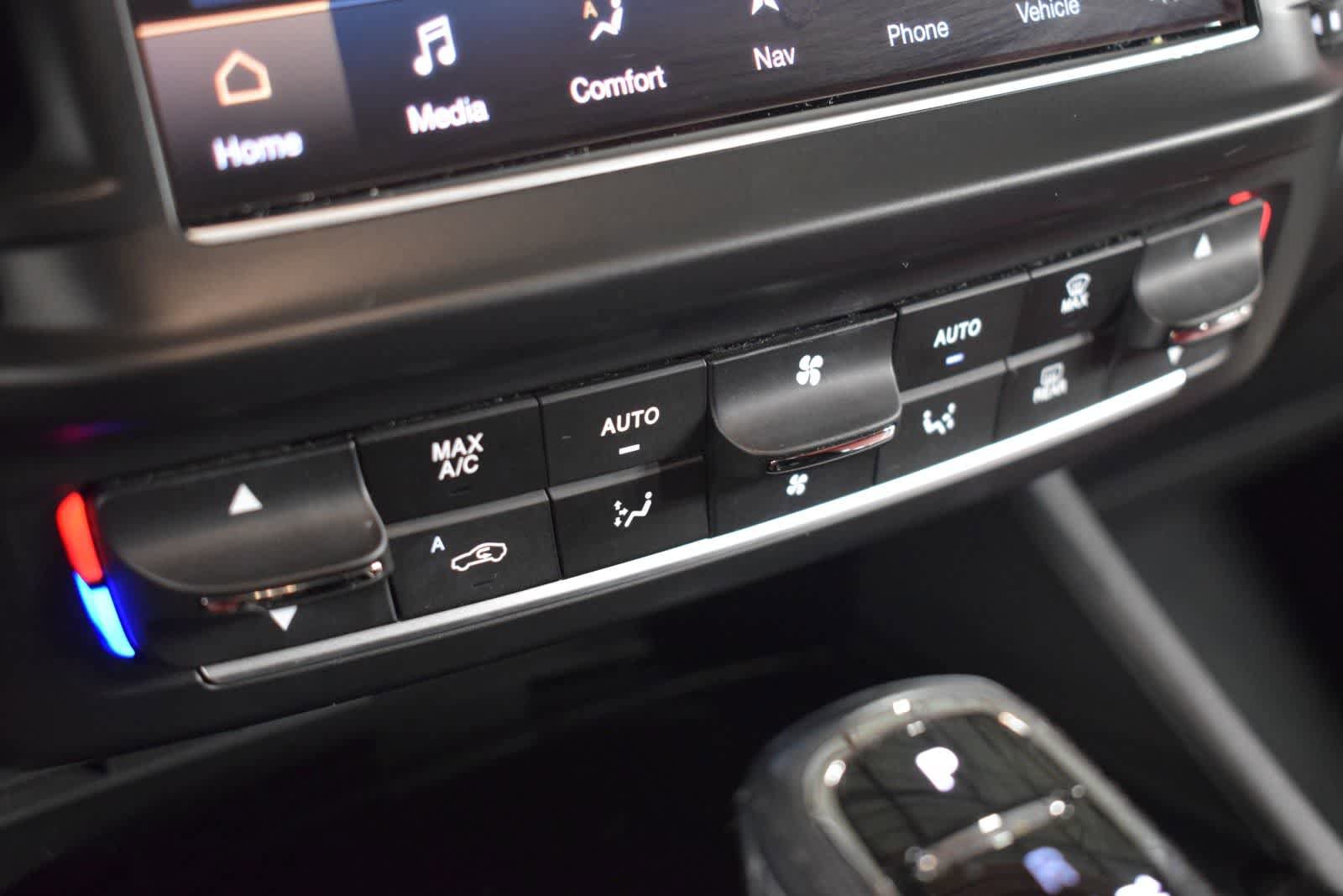 Certified 2022 Maserati Levante Modena AWD/4WD image 31