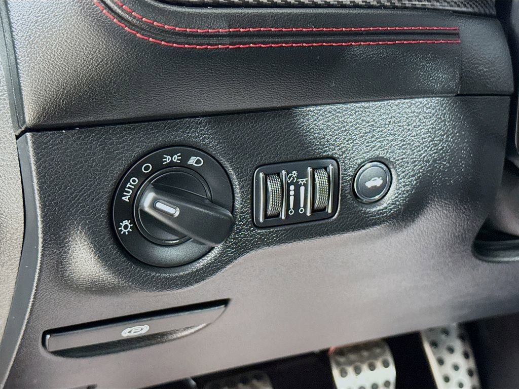 Used 2023 Dodge Challenger R/T Scat Pack image 11
