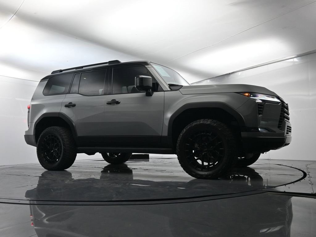 Used 2025 Lexus GX 550 image 53