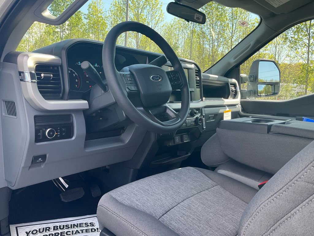 New 2026 Ford F250 XL w/ STX Appearance Package AWD/4WD image 15