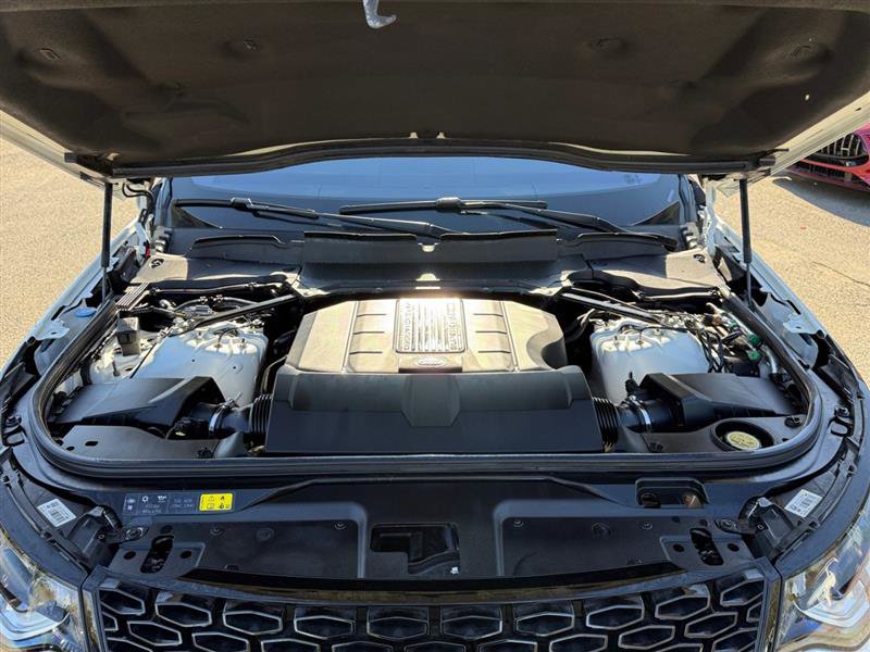 Used 2017 Land Rover Discovery HSE Luxury image 22
