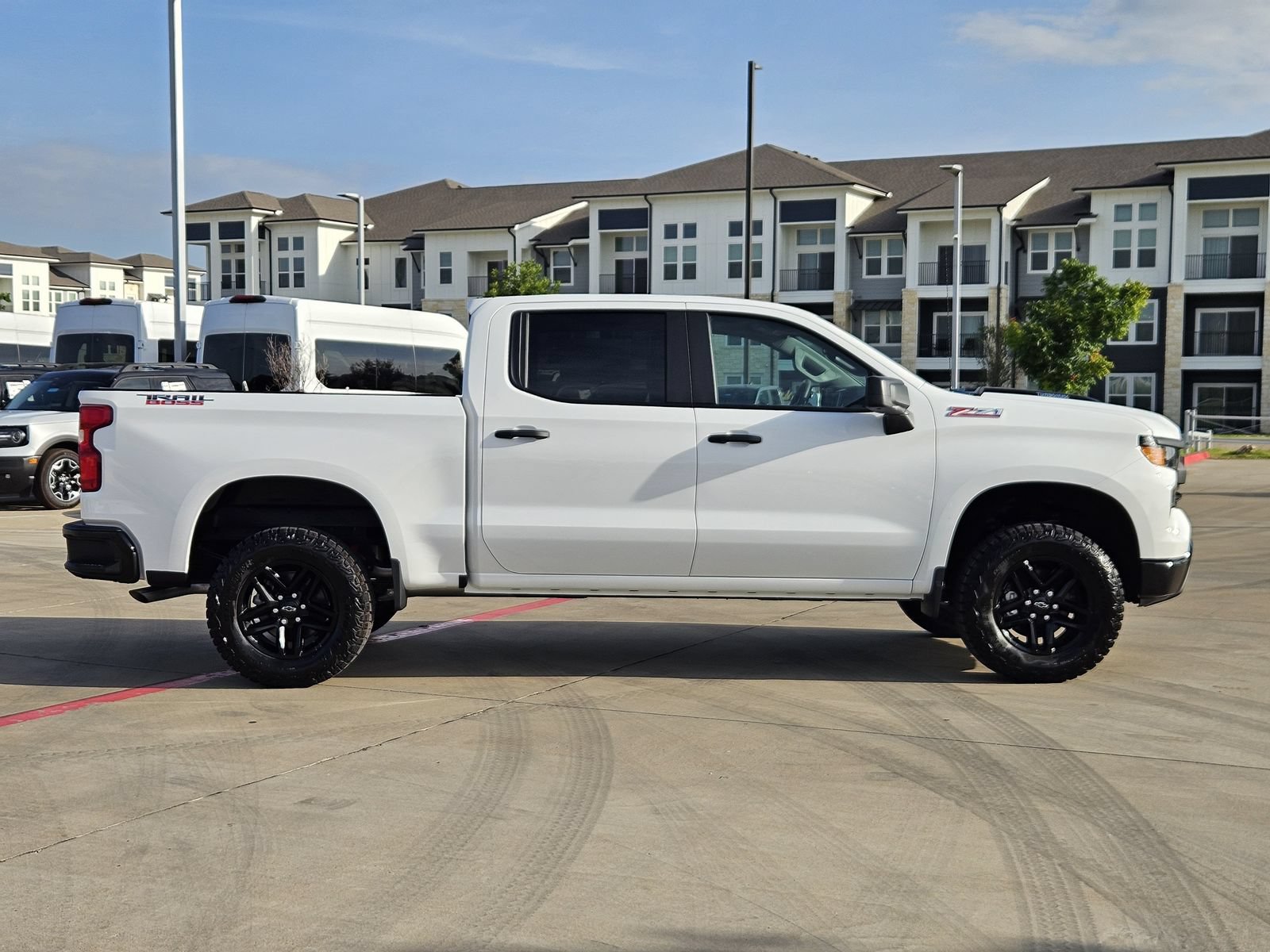 New 2026 Chevrolet Silverado 1500 Custom Trail Boss AWD/4WD image 7