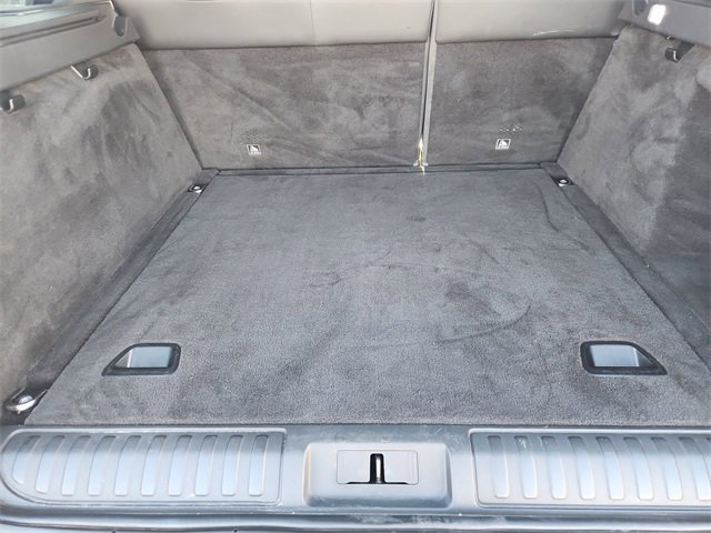 Used 2020 Land Rover Range Rover Sport SVR image 27