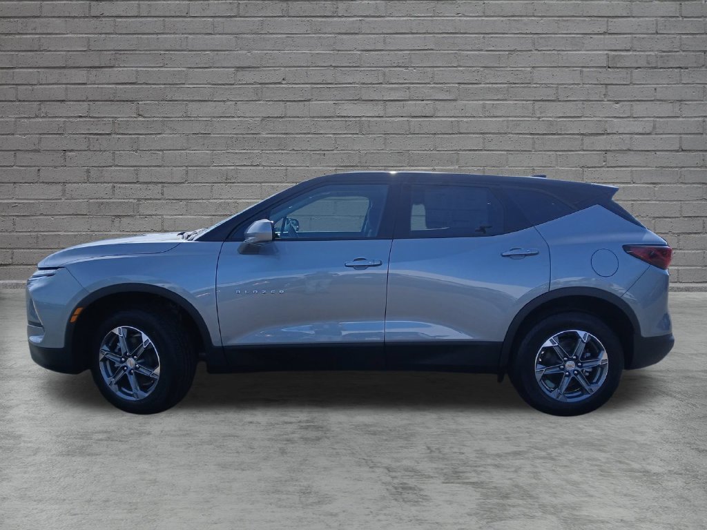 New 2026 Chevrolet Blazer LT AWD/4WD image 2