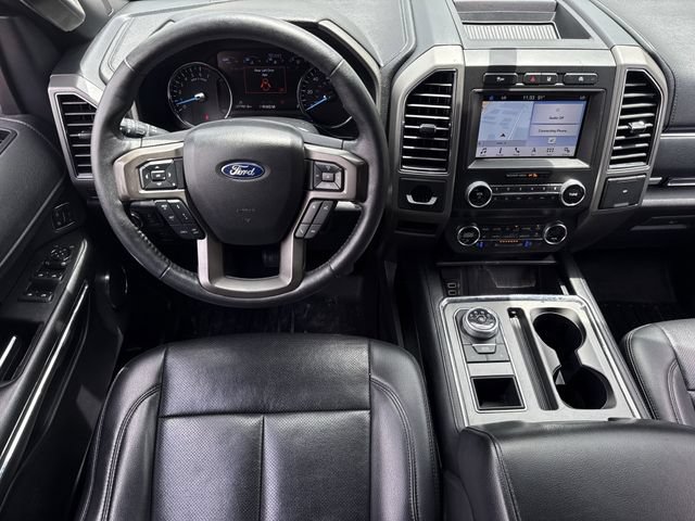 Used 2019 Ford Expedition XLT w/ Equipment Group 202A RWD image 12
