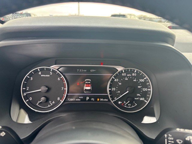 Used 2024 Nissan Rogue SV w/ SV Premium Package image 16