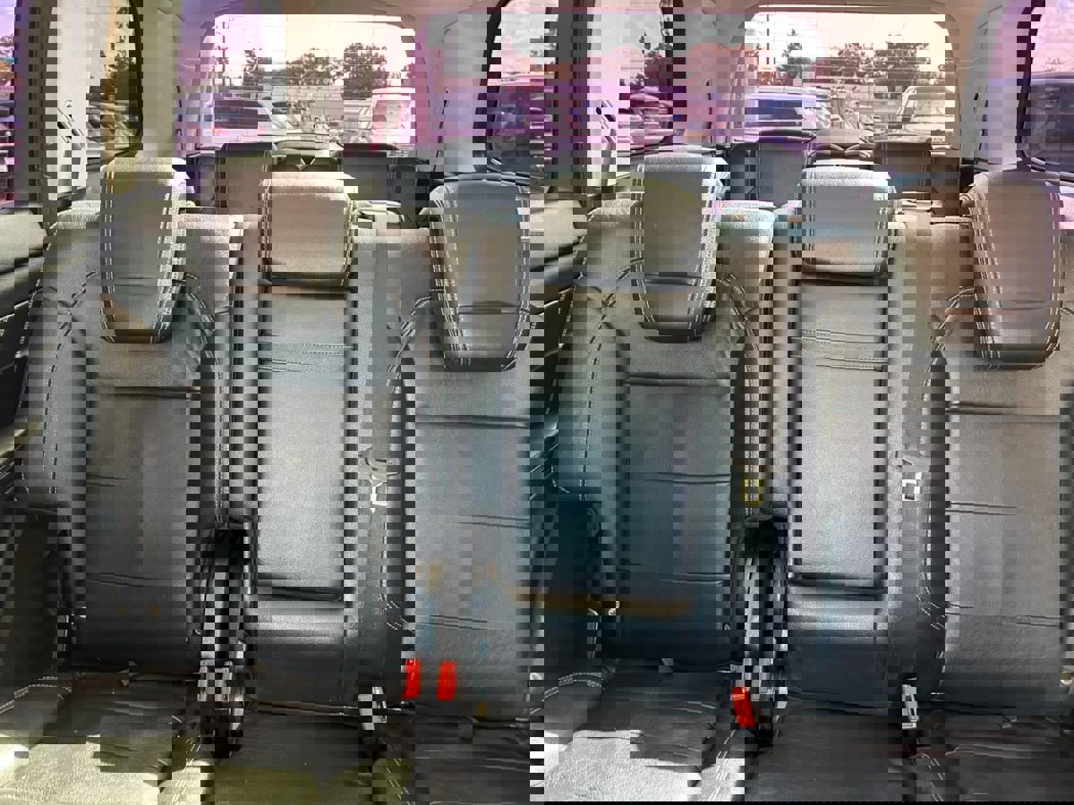 Used 2014 Mercedes-Benz GL 550 4MATIC image 42