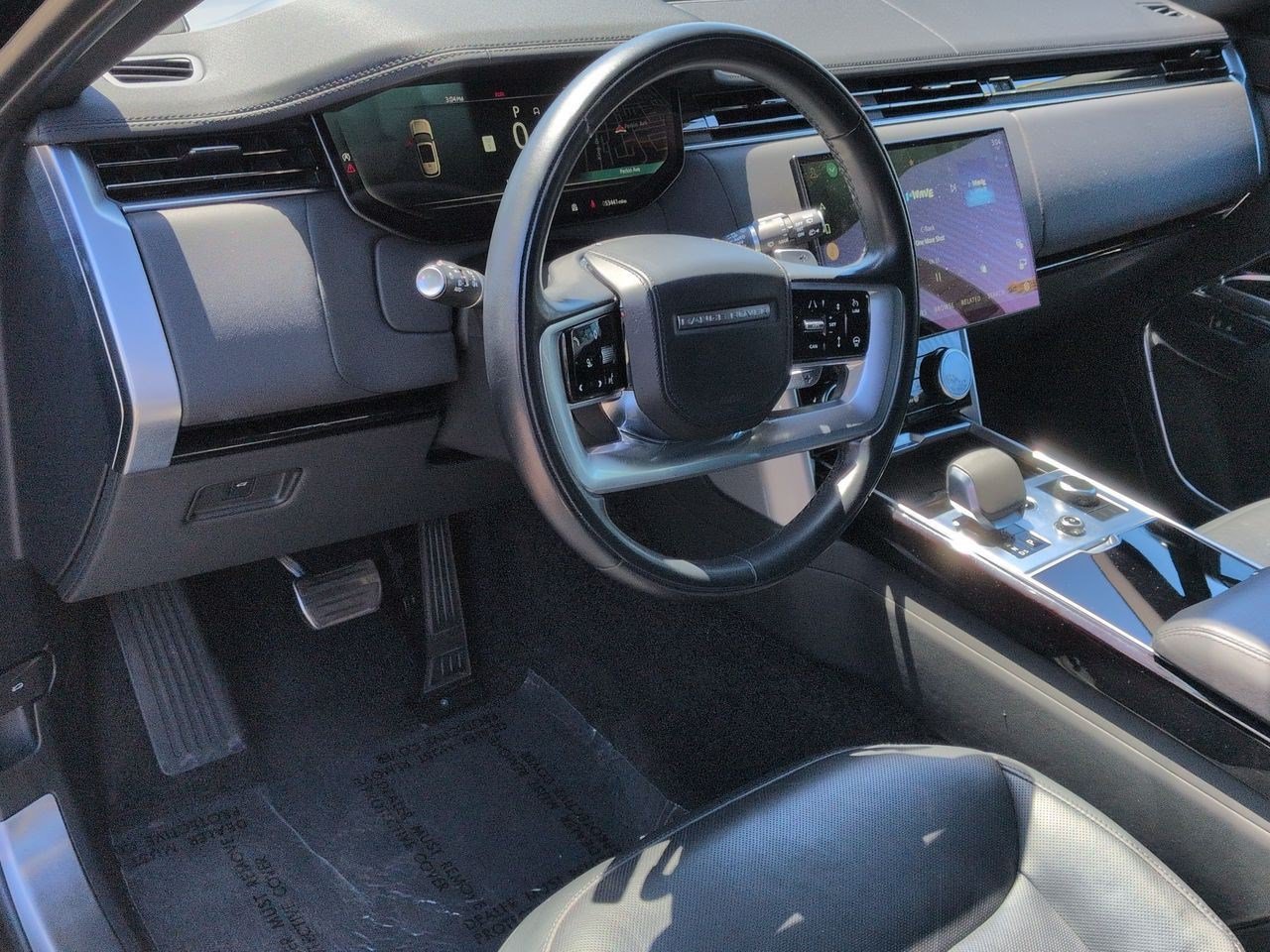 Certified 2023 Land Rover Range Rover SE AWD/4WD image 9