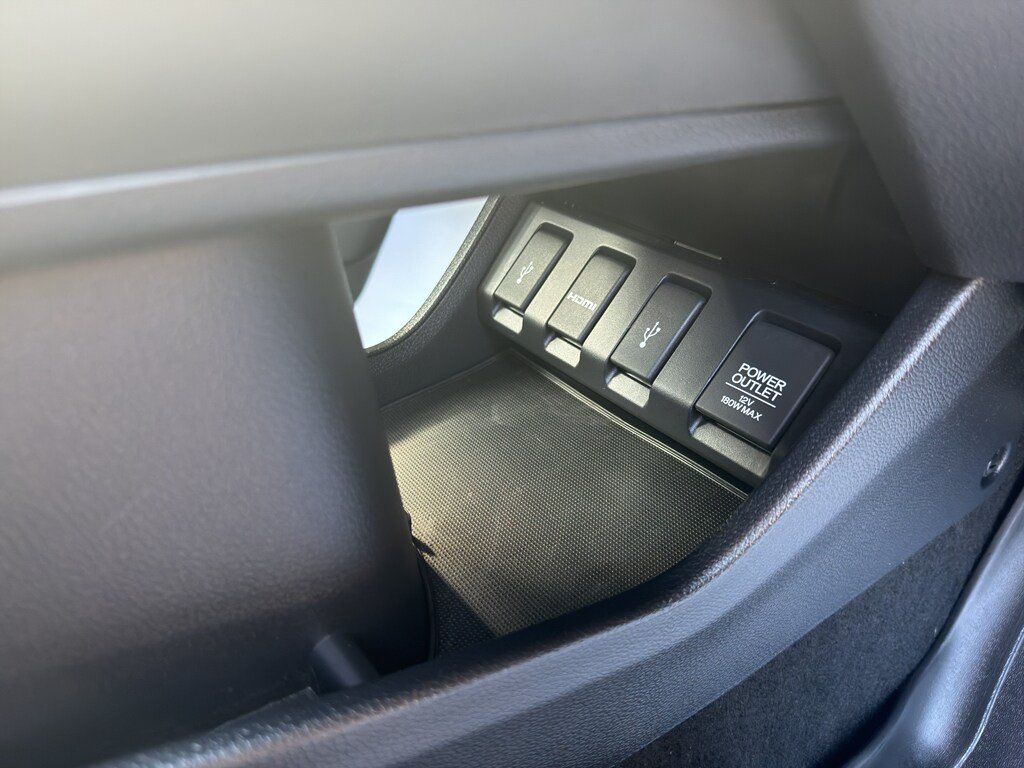 Used 2018 Honda HR-V EX-L image 23