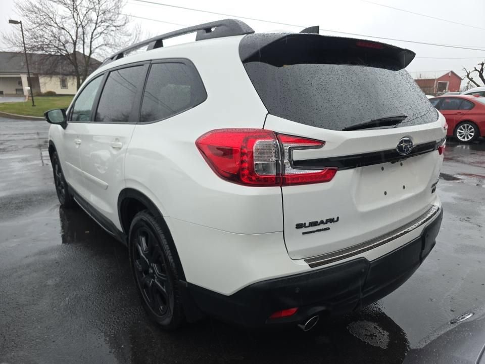 Used 2024 Subaru Ascent Onyx Edition Limited image 3