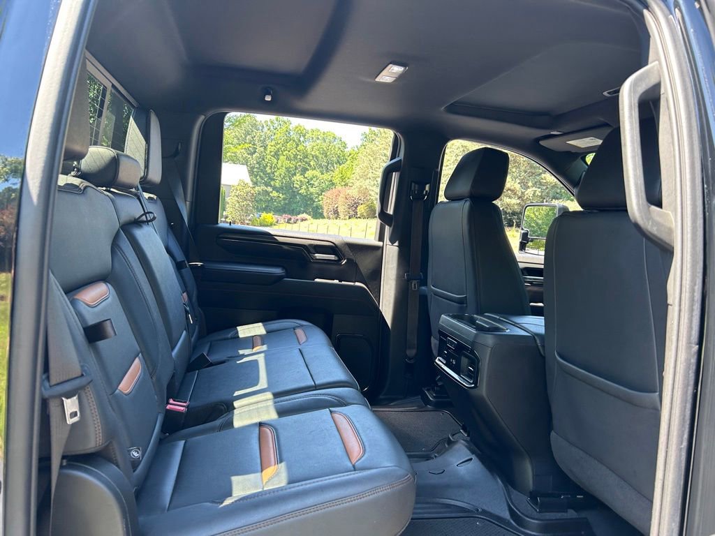 Used 2024 GMC Sierra 2500 AT4 w/ AT4 Premium Plus Package AWD/4WD image 51
