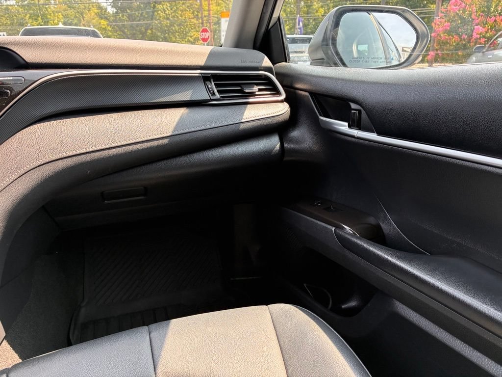 Used 2023 Toyota Camry SE FWD image 35